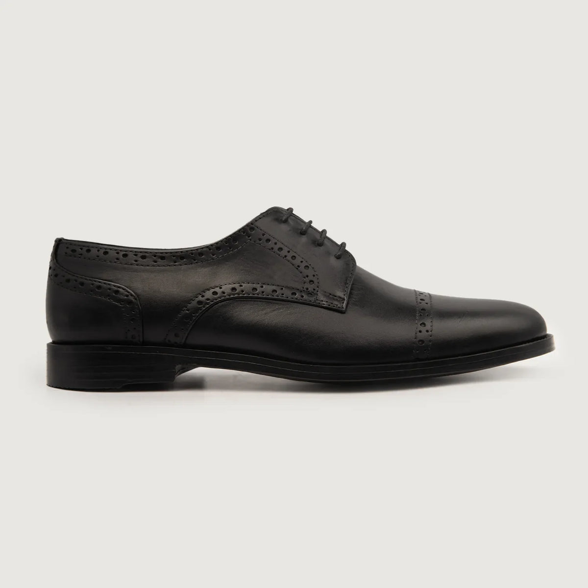 Black Full-Grain leather Shoes - Goodyear Welt Construction & Front Toe Box Detail