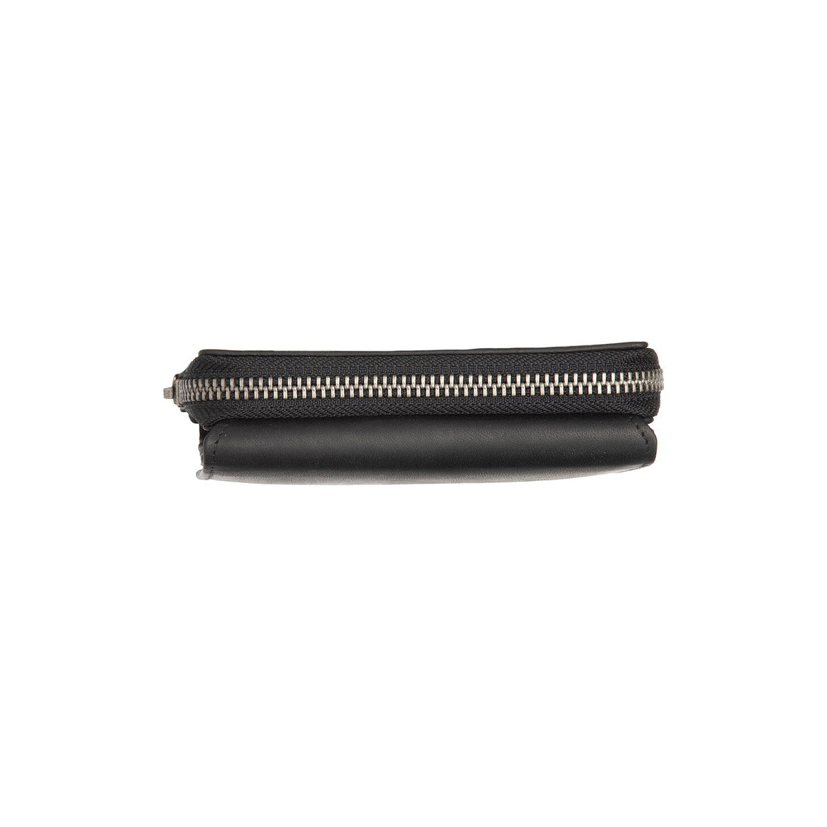 
Solid Antique Brass Hardware & Heavy-Duty Dual Zipper Detail on Sorraia Full-Grain Leather Wallet